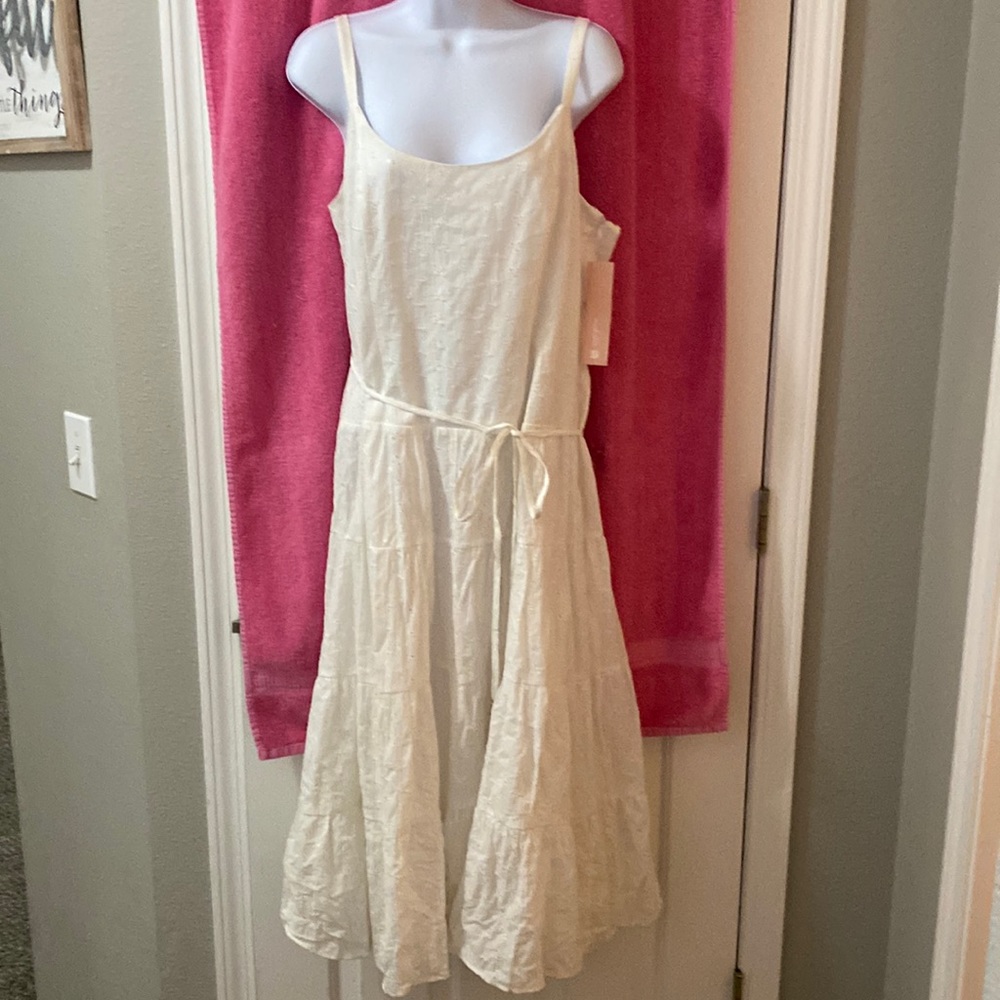 Dressbarn White Lacey Dress Size 12